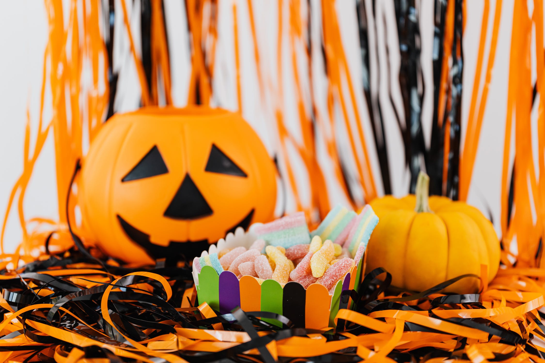 Halloween Candy Bowls! …How to keep your Teeth Healthy during Halloween